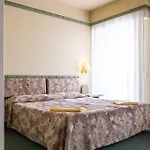 Hotel Montecarlo 4*