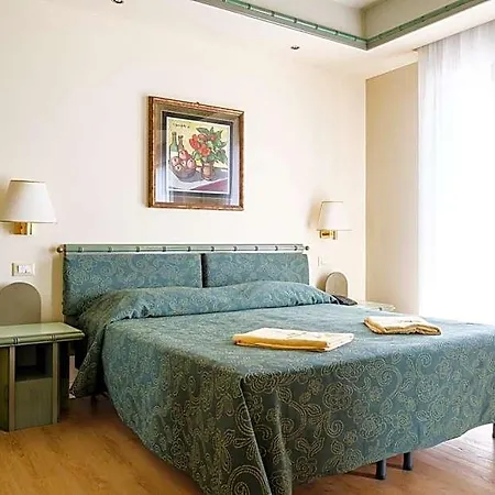 Szálloda Montecarlo